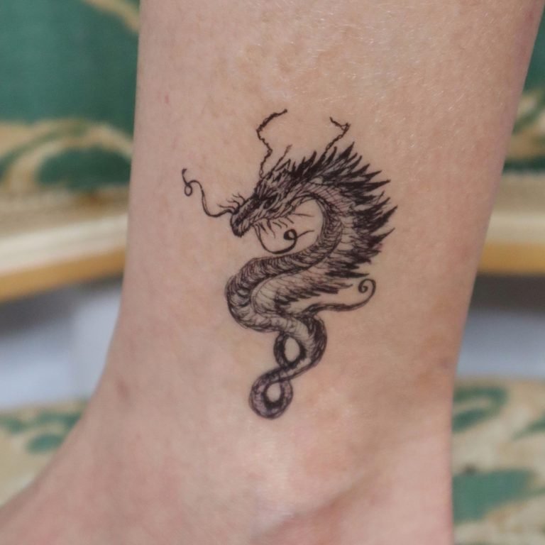 Drawn Oriental Dragon