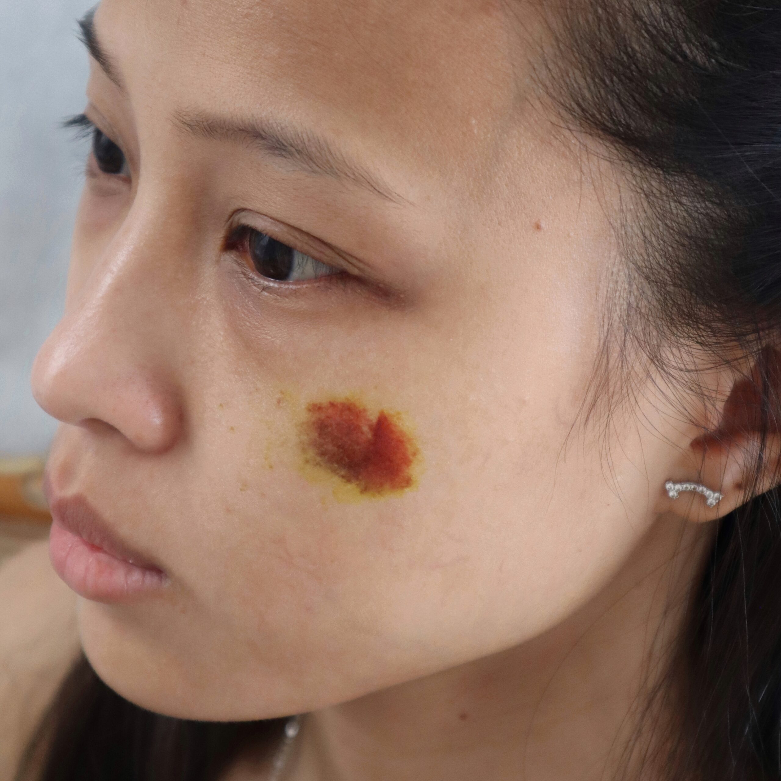 Small Healing Bruise Right and Left Temporary Tattoo โ SFX Bruise Effect - Image 2