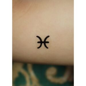 Pisces Zodiac Temporary Tattoo